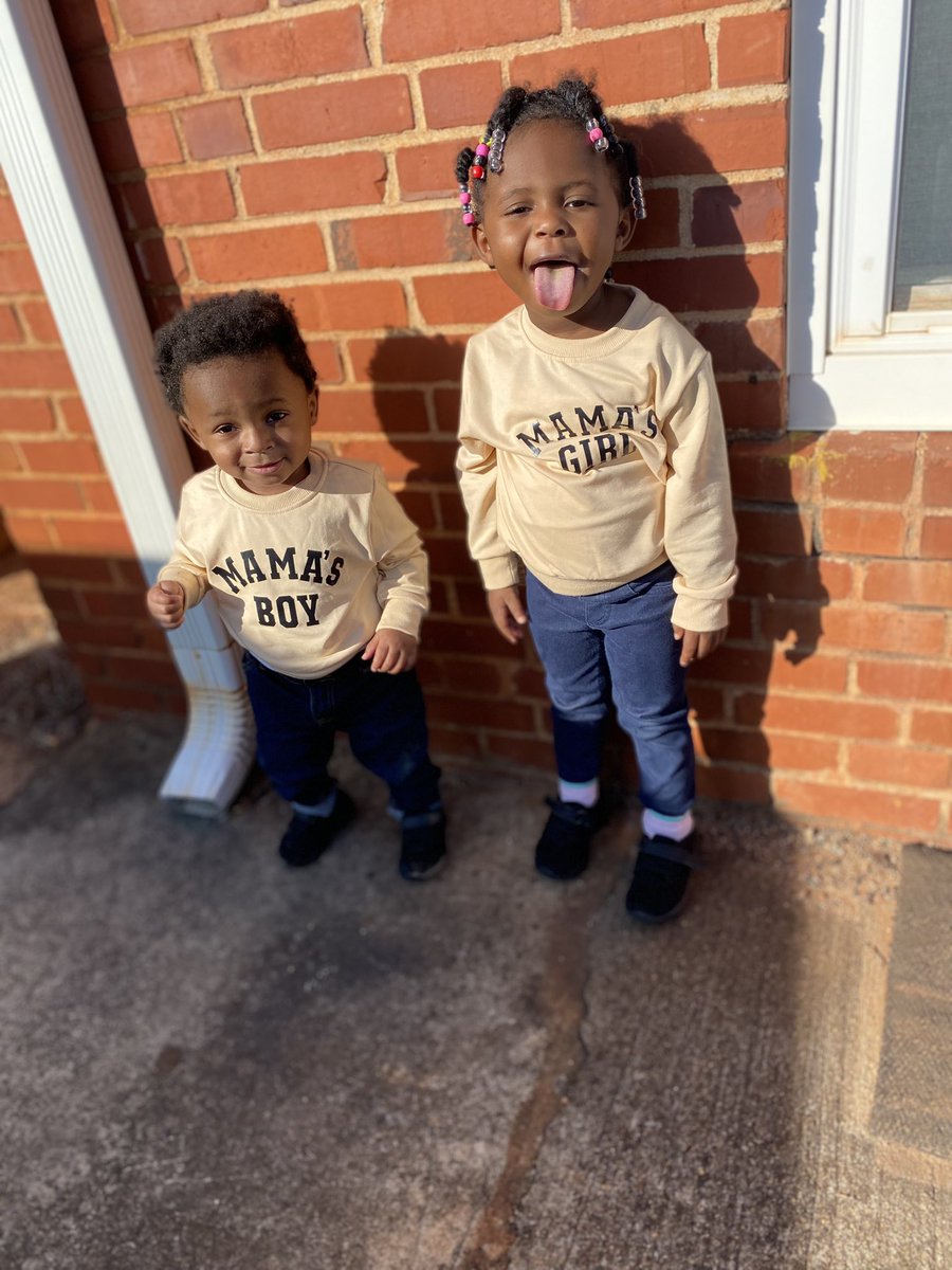 HydeiaR's tweet photo. #GANGG 💪🏽🤟🏽 https://t.co/ji0kHXtVh1