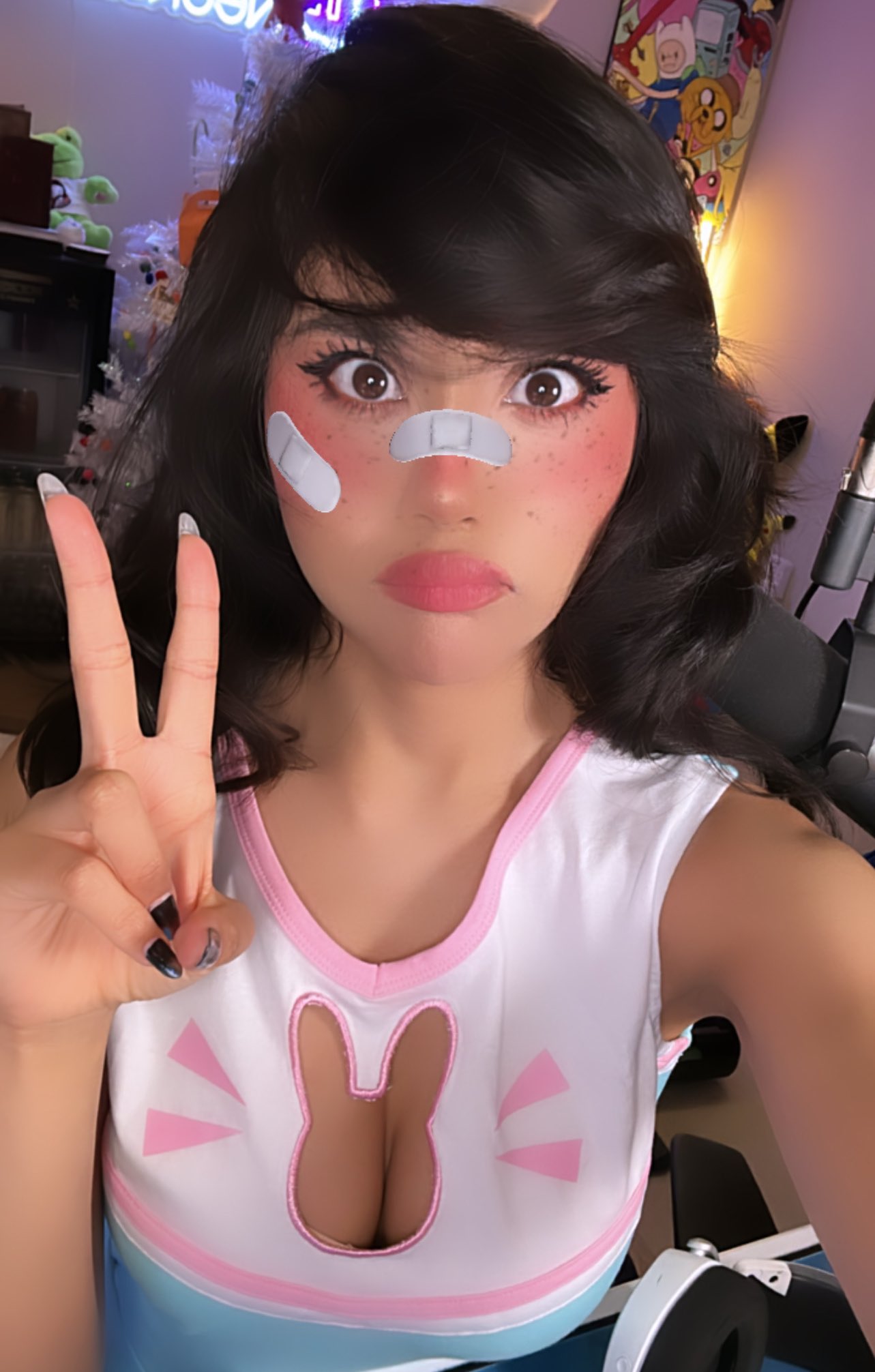 neekolul •ᴗ• on X: Reacts and Work Out Stream :D