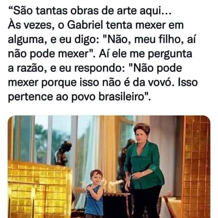 sprado68's tweet photo. O jornal nacional não mostrou, dignissima presidente. Bolsonaro cagão. https://t.co/xtRGCUQ5qv