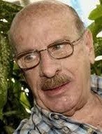 Italo Pizzolante (Puerto Cabello 1928–Valencia,2011) fue ingeniero (UCV), poeta, compositor, músico, profesor universitario,de ascendencia italiana.Talentoso y fino  compositor, autor de Mi Puerto Cabello, declarado himno; Motivo y otras bellas canciones. Un recuerdo a su memoria