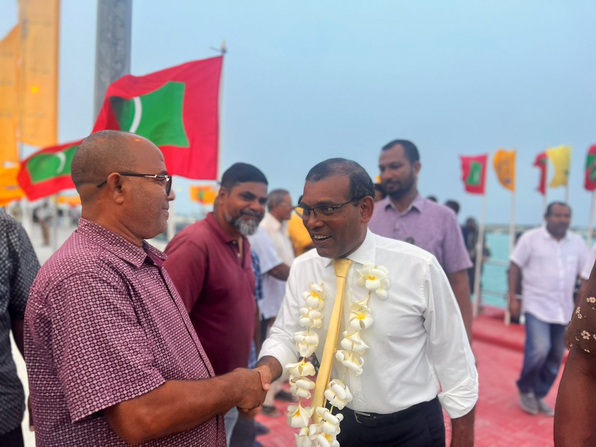 mashafeeg's tweet photo. ވެލިދޫ ރައްޔިތުންނަކީ ތަހުޒީބު ބައެއް. މެހުމާންދާރީ ފުރިހަމަ ބައެއް. އެތެރޭގެ އިންތިޚާބްގައި އެނަމޫނާ ދައްކަމުންދާކަމީ އުފާކުރާ ކަމެއް. މާތްﷲގެ އިރާދަފުޅާއެކު އެމްޑީޕީ ރިޔާސީ ޕްރައިމަރީ ވެލިދޫންނާއި މުޅި ރާއްޖޭން ބޮޑުތަނުން ކާމިޔާބުކުރައްވާނީ @ibusolih  
#MDPKuriah 
#Ibu2023 https://t.co/fwJYiarx9L
