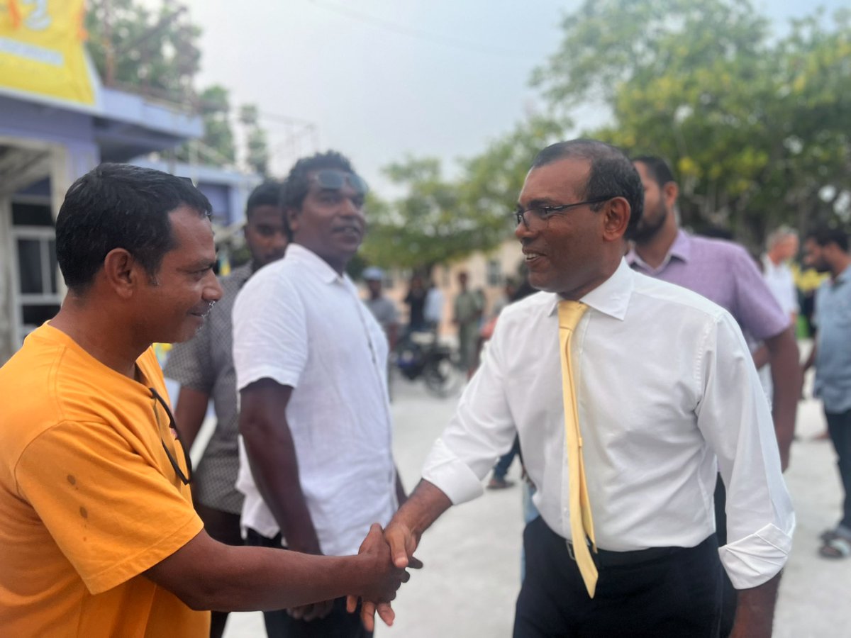 mashafeeg's tweet photo. ވެލިދޫ ރައްޔިތުންނަކީ ތަހުޒީބު ބައެއް. މެހުމާންދާރީ ފުރިހަމަ ބައެއް. އެތެރޭގެ އިންތިޚާބްގައި އެނަމޫނާ ދައްކަމުންދާކަމީ އުފާކުރާ ކަމެއް. މާތްﷲގެ އިރާދަފުޅާއެކު އެމްޑީޕީ ރިޔާސީ ޕްރައިމަރީ ވެލިދޫންނާއި މުޅި ރާއްޖޭން ބޮޑުތަނުން ކާމިޔާބުކުރައްވާނީ @ibusolih  
#MDPKuriah 
#Ibu2023 https://t.co/fwJYiarx9L