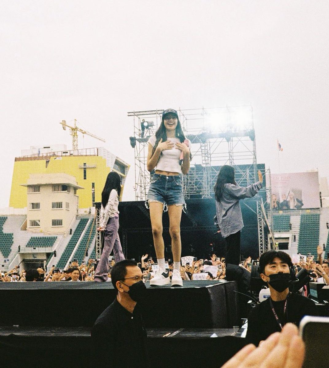 forbinipinks's tweet photo. blackpink on film 🎞️🤍 https://t.co/zR5lYaPhzY