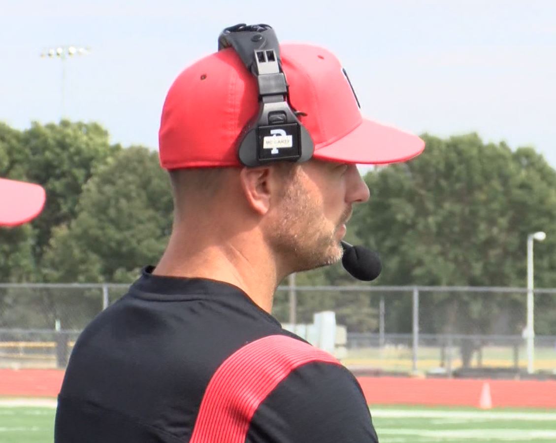 SportsZoneKCAU9's tweet photo. MCCARTY MAKES IT HAPPEN!

It's been a season to remember for @nwc_fb as the @nwcraiders won its first Red Banner since 1983 with head coach @coachmmmcc earned @WeAreAFCA @NAIA  Coach of the Year honors!

WATCH HERE 🏈⬇️
https://t.co/bEaOGrms3z https://t.co/nPKPvXoF6s
