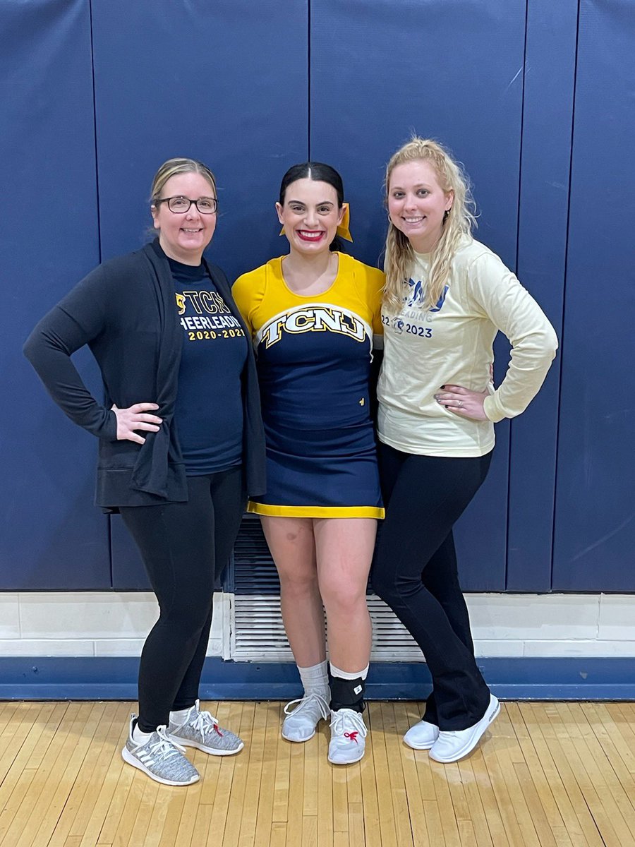 MHS Cheerleading tweet media