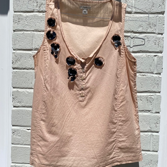 nikkitgf's tweet photo. So good I had to share! Check out all the items I'm loving on @Poshmarkapp #poshmark #fashion #style #shopmycloset #jcrew #splits59 #tigermist: https://t.co/04vAzPbO6w https://t.co/ajm5HRMMjl