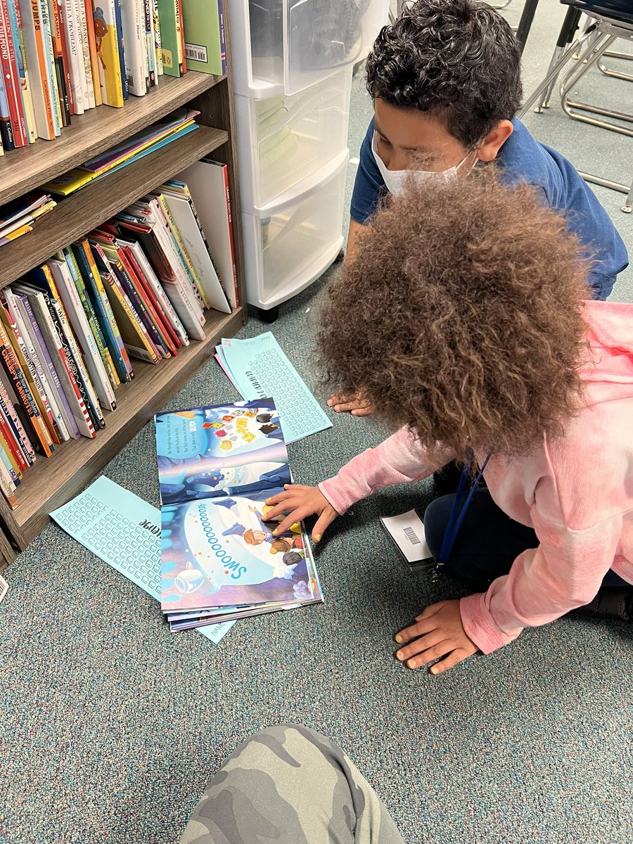 teachingmissj's tweet photo. We are going to the movie theater!! Room 202 read over 2,000 pages today. Just under 6,000 more to go!! @GraniteSchools https://t.co/jovfNpKY0I