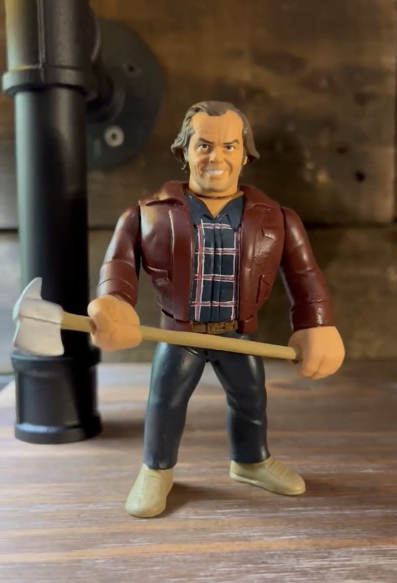 Libscientist's tweet photo. @StephenKing - incentive to click on the video 🙏🏼 Hope it gives you a laugh. All figures home made by my friend Mike. https://t.co/BTYKVg79wk