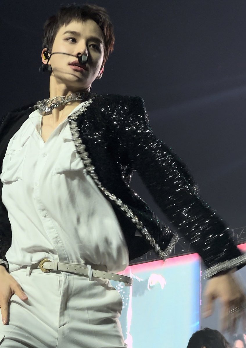 he look so good ❤️‍🔥❤️‍🔥