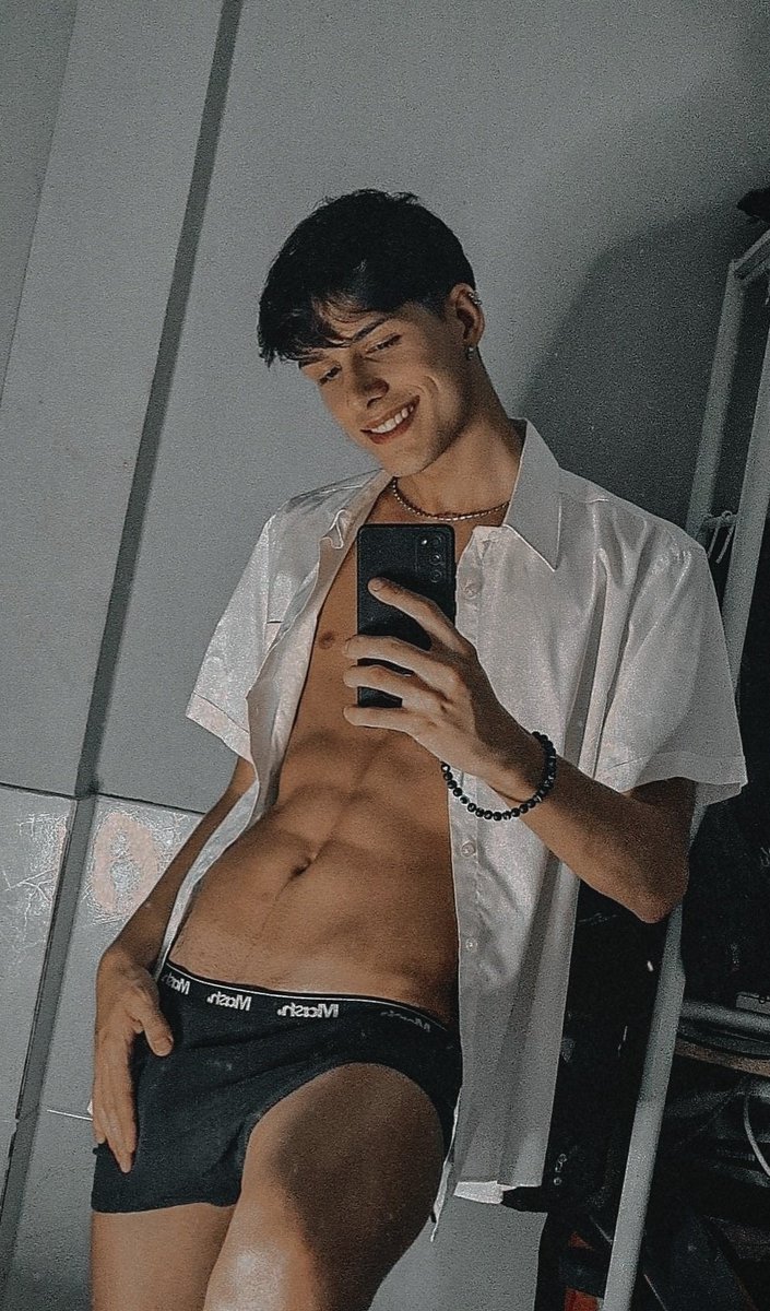 Please don't fall in love with me ❤️‍🩹