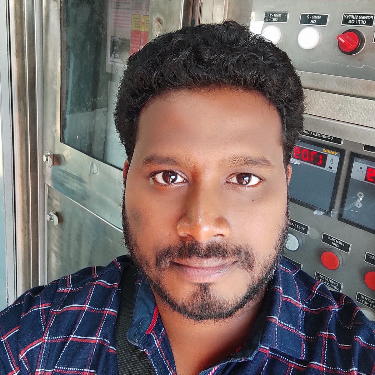 KrishnaPilaka's tweet photo. #NewProfilePic https://t.co/HETHkm0e4Q