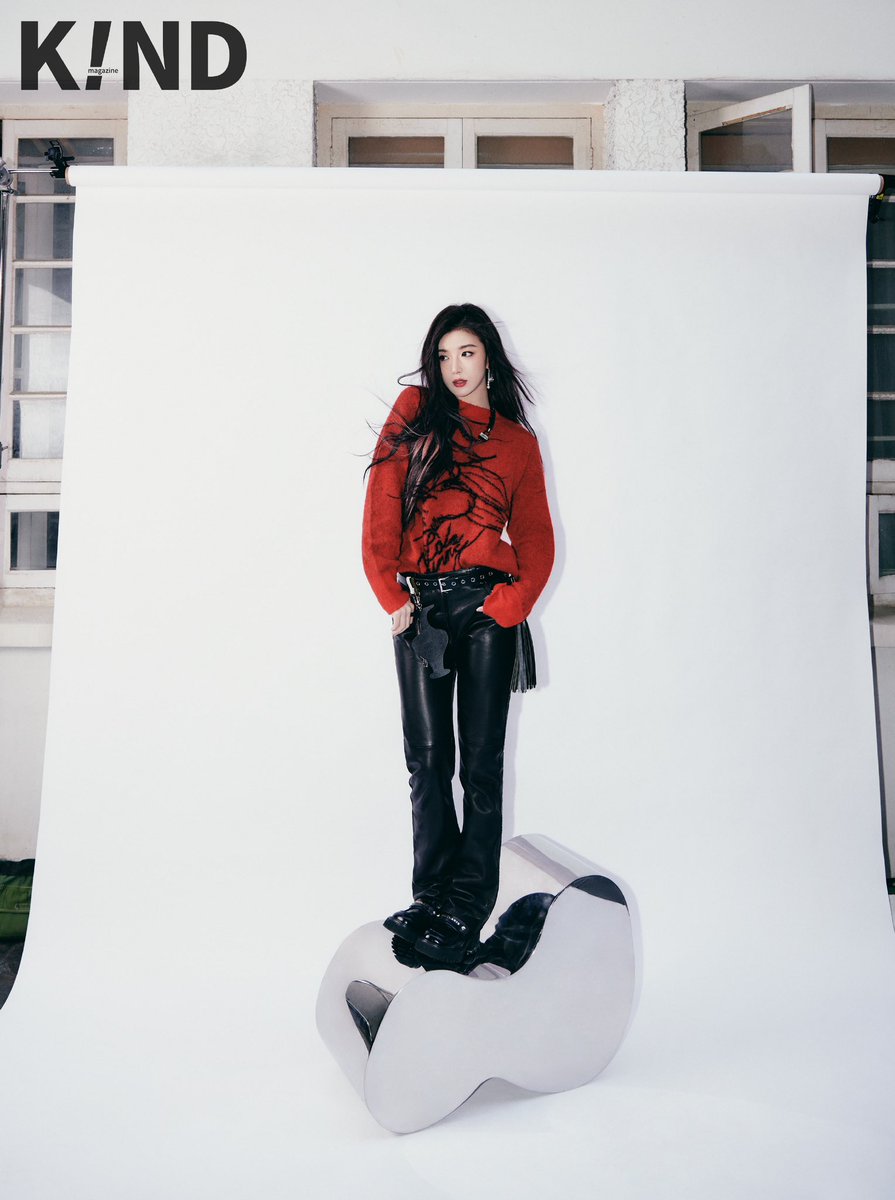 queenxueer's tweet photo. KIND_Magazine weibo update {2/3}

#KongXueer #孔雪儿 #SherryKong https://t.co/CPWA9BDysr