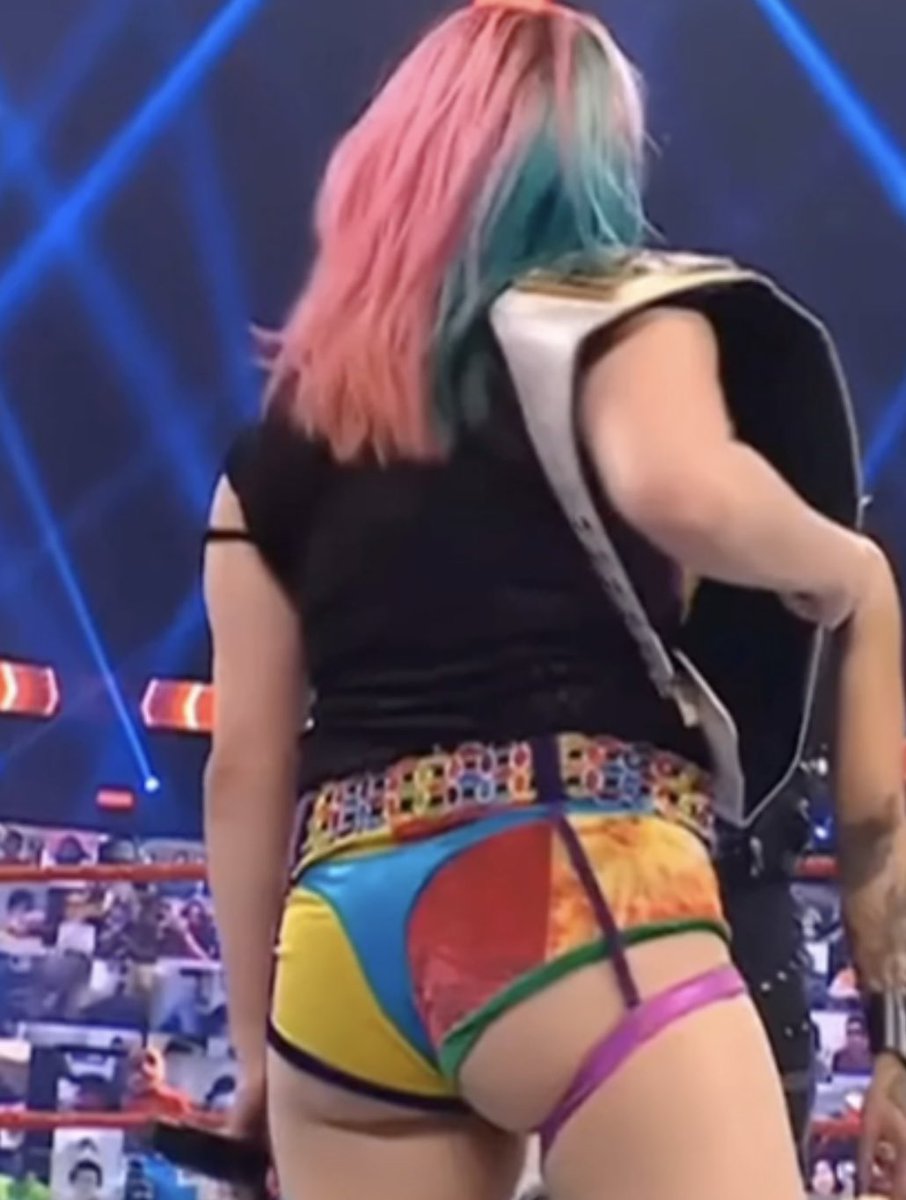 The Empress is Here! (Not @WWEAsuka!) tweet media