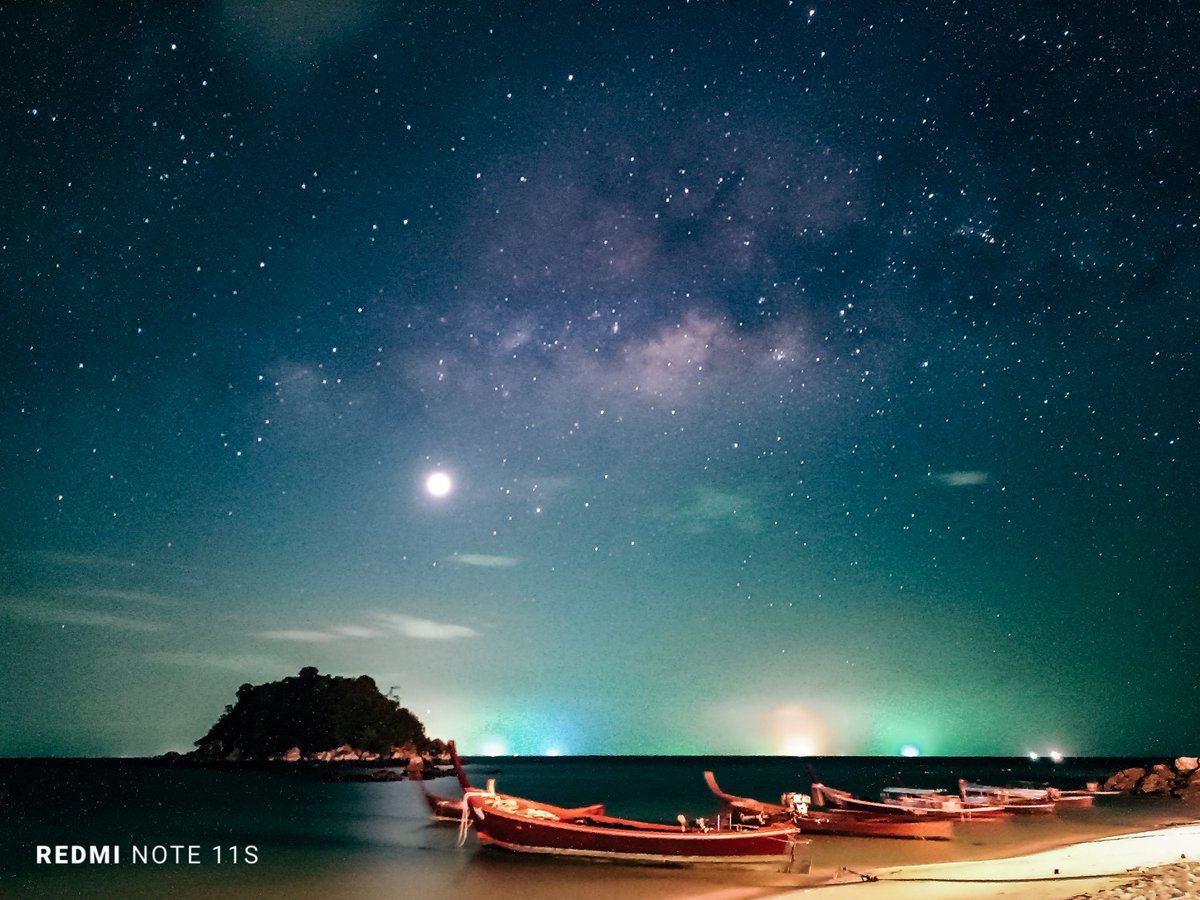 XiaomiThailand's tweet image. Redmi Note 11S เก็บทุกสภาพแสงได้คมกริบด้วยกล้อง 108 ล้านพิกเซล สายคอนเทนต์ภาคพื้นทะเลห้ามพลาด 🌊 🏖️

📸: Abzolute Review

ราคา 7,999 บาท

🛒ช้อปเลย
Shopee: bit.ly/3fXJnCr
LZD: bit.ly/33N7hhN
JDC: bit.ly/33VIgkh

#RedmiNote11Series #108MPCamera