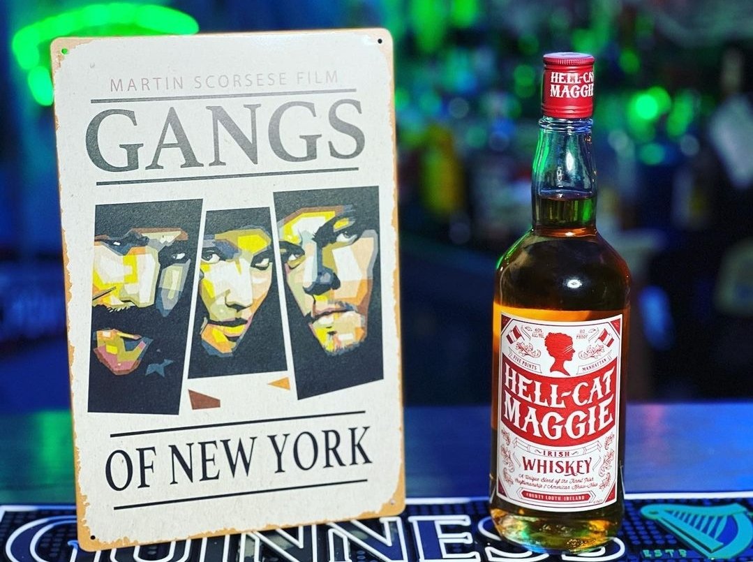 The drink of -Gangs of New York- #barrelagedflicks #PodcastAndChill #podcast #podcasting #whitebataudio #moviereview #beer #drunkpodcast #moviefacts #podcastlife #art #subscribe #horror #liqour #podcastlovers #comedy #scifi #TheDEN #drinkreview #gangsofnewyork