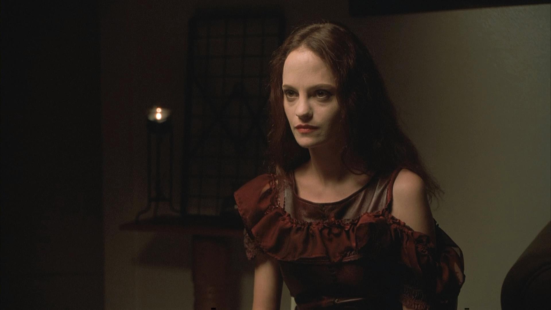 Happy Birthday to the unforgettable Angela Bettis, talented actress, producer, and director! 