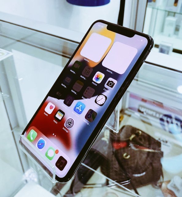 rayking02's tweet photo. Here's what Iphone dealers don't want you to know. 

All iphones sold in Zim come from Dubai. Nonetheless, there's are 2 categories of these phones. These are;
1. Refurbished Iphones
2. Pre-owned Iphones
You need to know about these 2 categories before buying an iPhone https://t.co/sQqkBVUiKy