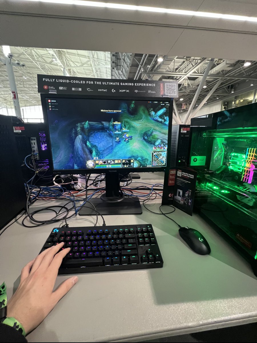 ryanfrasier's tweet photo. #PaxEast2022 https://t.co/5JvethJtqR