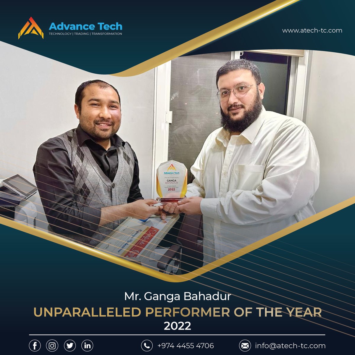 AtechQatar's tweet photo. #AdvanceTech announces the #awards for the year 2022.
Our team member Mr. Ganga Bahadur received the shield and certificate for the "Unparalleled Performer of the #Year2022".

We wish all the team members the very best for the year ahead.
May we succeed! May we prosper!
 #Qatar https://t.co/w7VFXliX0U