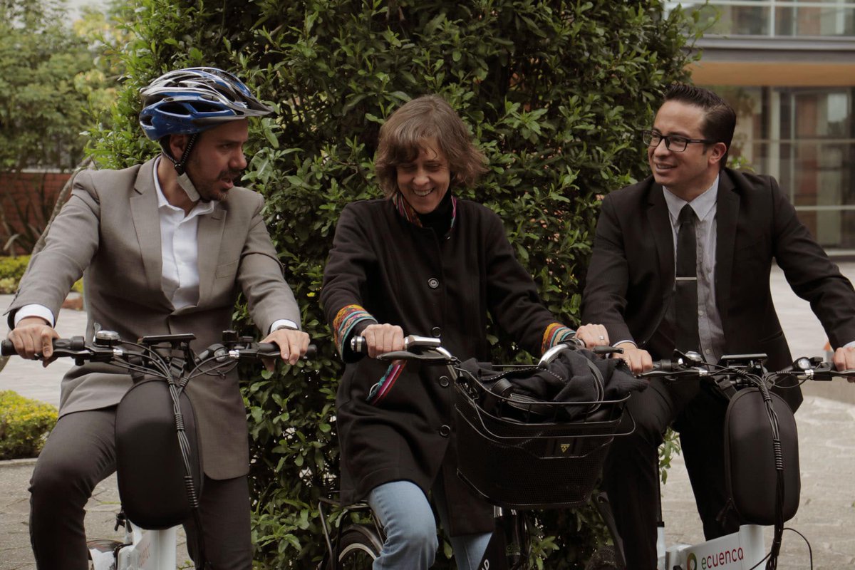 Diego_CorreaB's tweet photo. Como parte del PLAN DE ELECTROMOVILIDAD DE CUENCA, proyecto apoyado por la iniciativa @TUMInitiative y liderado por el @MunicipioCuenca. Hoy lanzamos el “Piloto para la incorporación de bicicletas eléctricas #ebikes en la oferta del sistema de bicicleta pública de #Cuenca" https://t.co/k6mNGItcIO