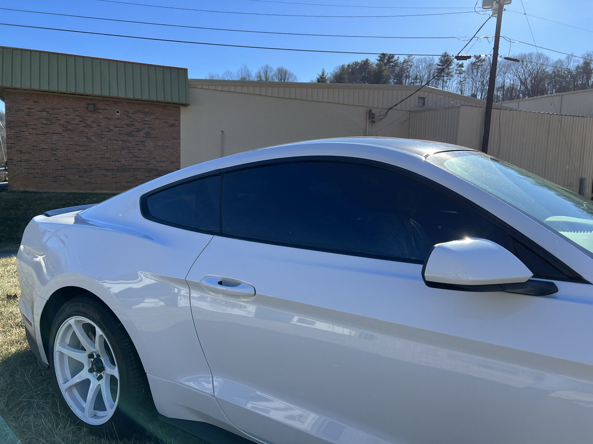 ashtonhiggins9's tweet photo. Anyone in the Asheville/Weaverville area needing tint I’m now offering #llumarfilms and tinting cars! Checkout my Facebook/ instagrams to see more at ALH Tint Works and Detailing https://t.co/KtfiuQickw
