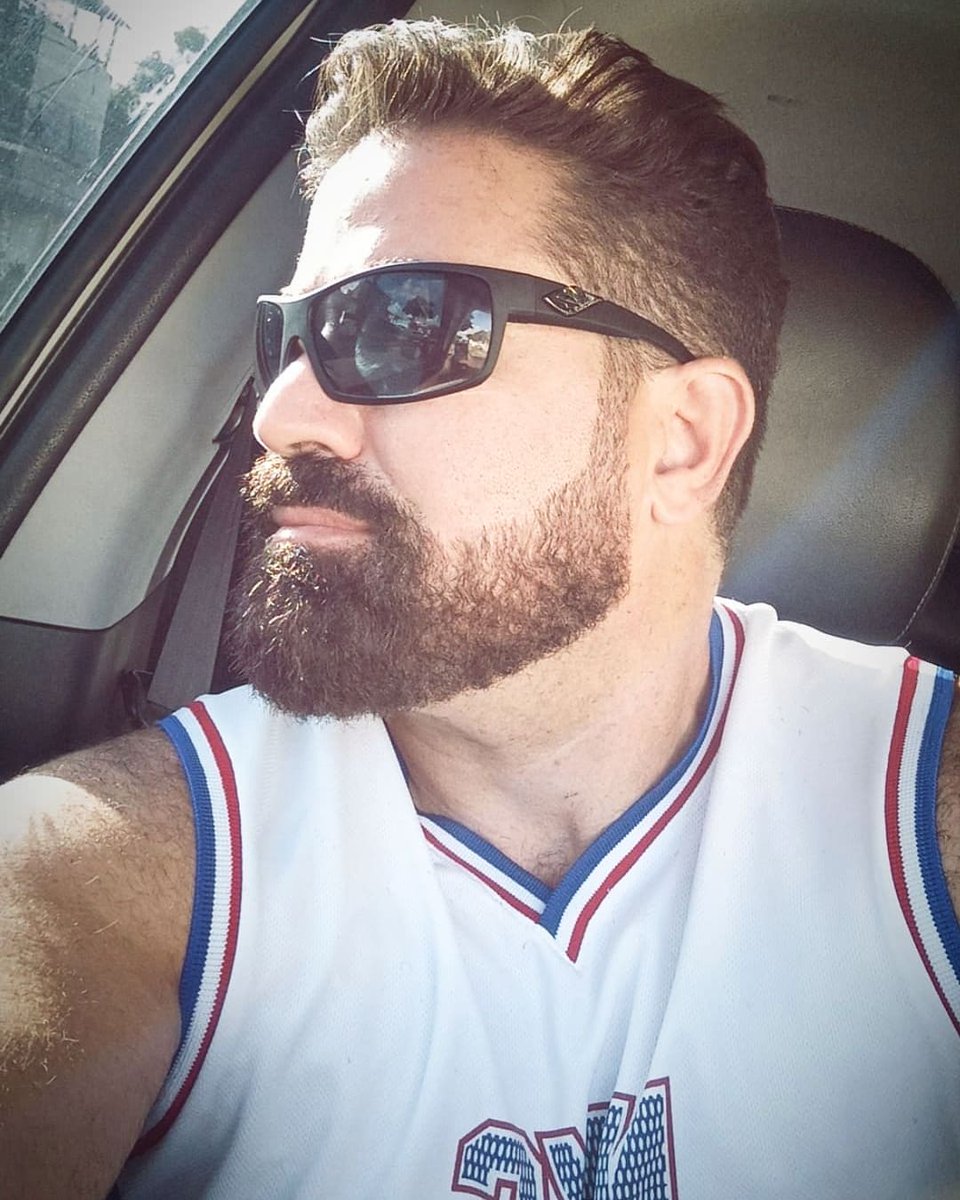 AnisioNeto_foto's tweet photo. Buenas 

#beared #recife #pernambuco https://t.co/yjQbFQrctl