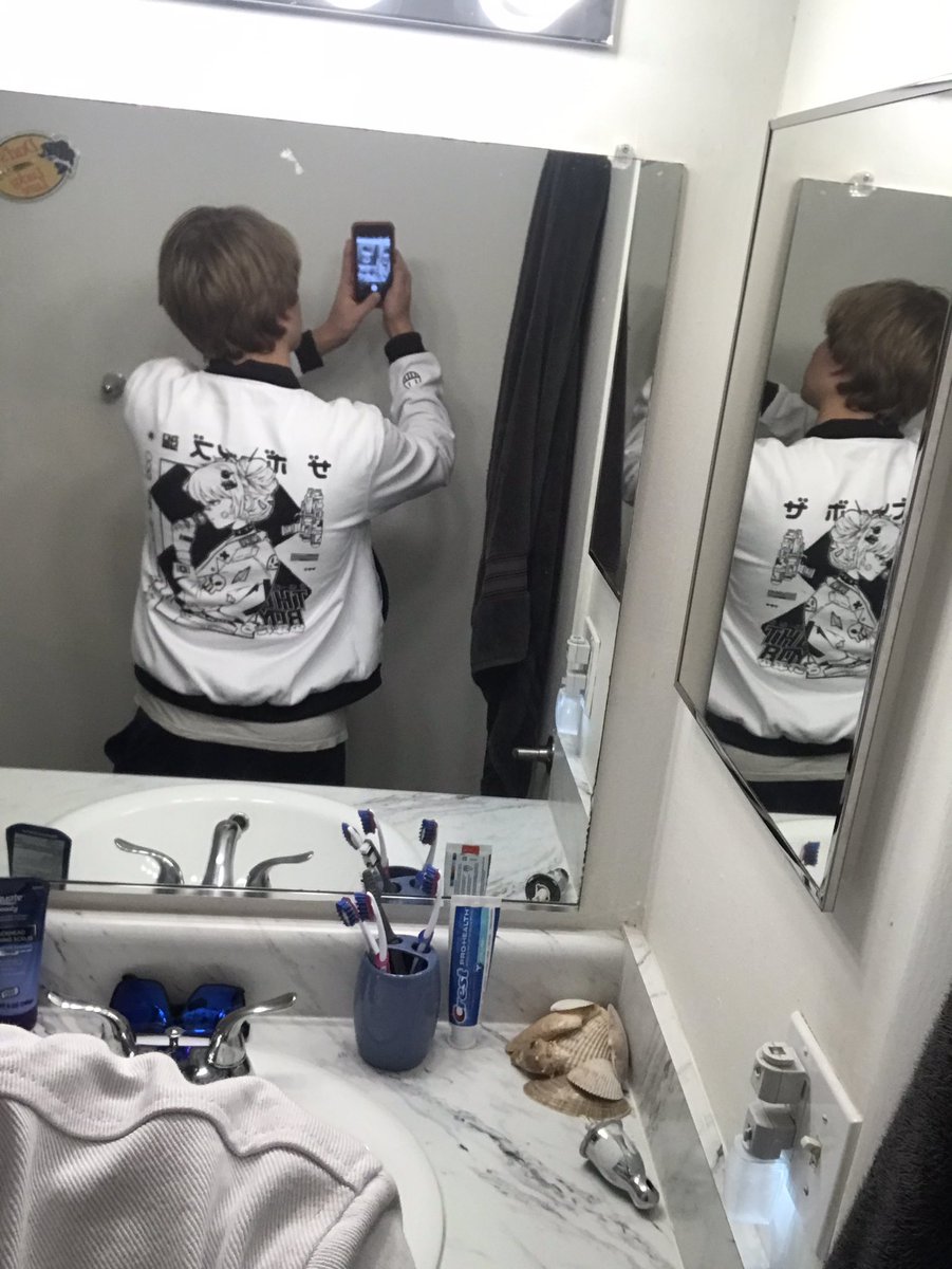 CluetheGamerYT's tweet photo. Finally brought me some boys merch  @yeptheboys https://t.co/qDjgAt90zA