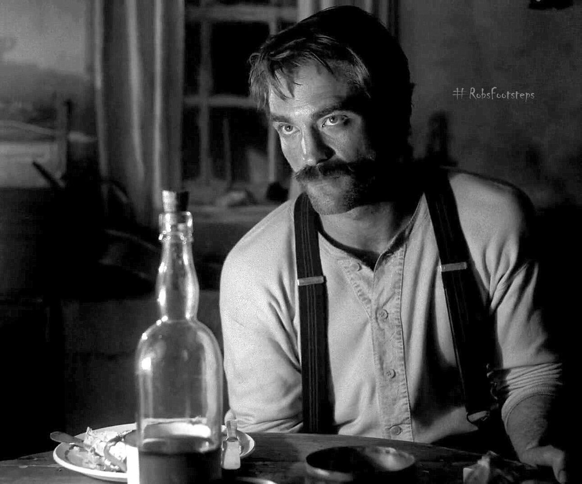 RobsFootsteps's tweet photo. FLASHBACK: On a day like today three years ago, January 10th 2020, the Robert Eggers’ movie THE LIGHTHOUSE starring Willem Dafoe and Robert Pattinson had it's theatrical release in SPAIN. #fashback https://t.co/i3WnbzJ08d