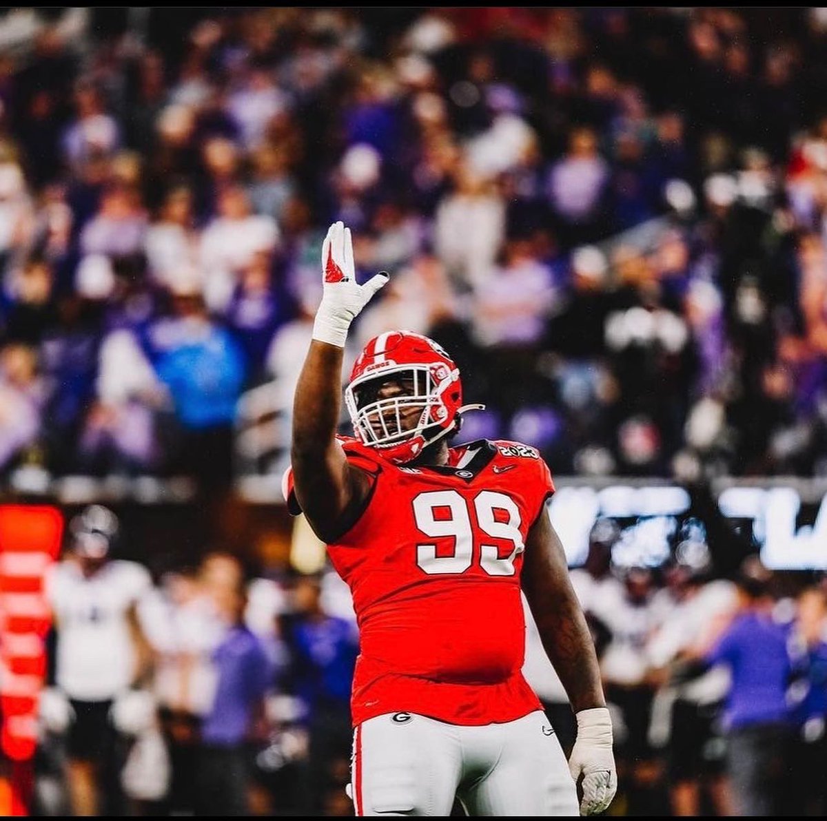 BearAlexander_'s tweet photo. hello world allow me to reintroduce myself 👋🏾 #2023NationalChamps https://t.co/P1lN1KSpyk