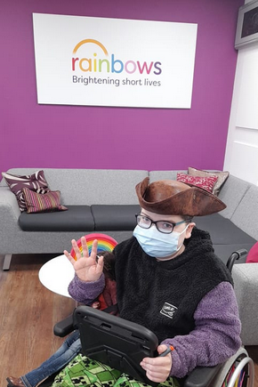420GurlFromPA's tweet photo. #kori #krakenthebox #makeawish #MakeAWishUK #johnnydepp #captainjacksparrow #miracles #SirKori #JohnnyDeppWonAgain #JohnnyDeppIsALegend #Pirategold #1Mforcaptainkori
Kori is gone to Hospice for 5 days w/Mum can we get more subs 4 the 1M sub goal to cheer him? Please? https://t.co/iHCC6w7clh