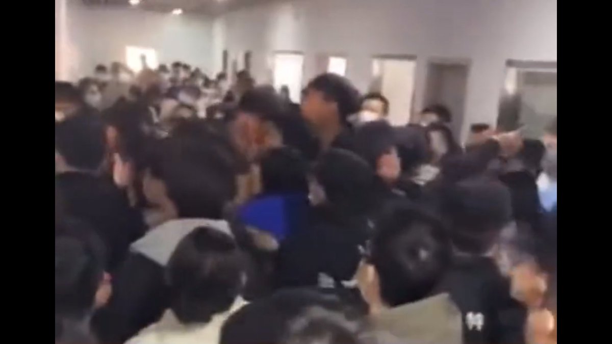 LeeGolden6's tweet image. Today, #CCP police suppress workers of #Hangzhou All Test BioTech Co. As they protest against the layoff decision. Some workers badly hurt &amp;amp; sent to ICU. 
 #ChinaProtests 

It's the same story the police are for oppression of the people!