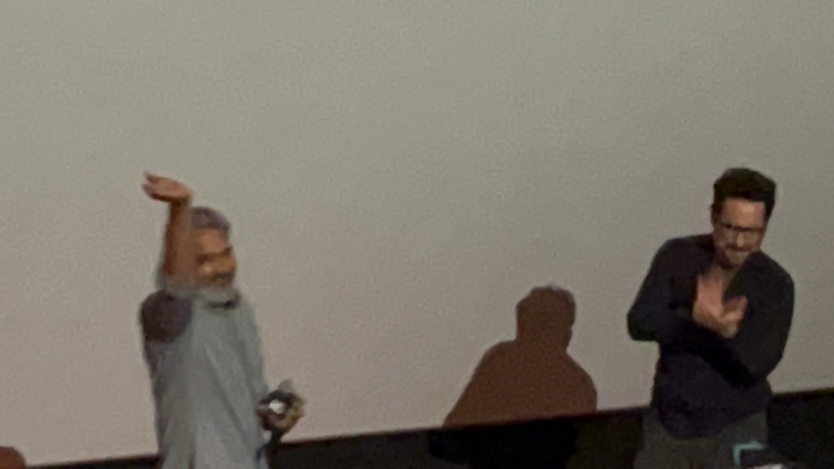 WillTheLandMan's tweet photo. As we are in the #InteRRRval — here’s some photos of @jjabrams & @ssrajamouli from the intro! @ChineseTheatres @BeyondFest @am_cinematheque #RRRforOscars https://t.co/rAl1nF2stl