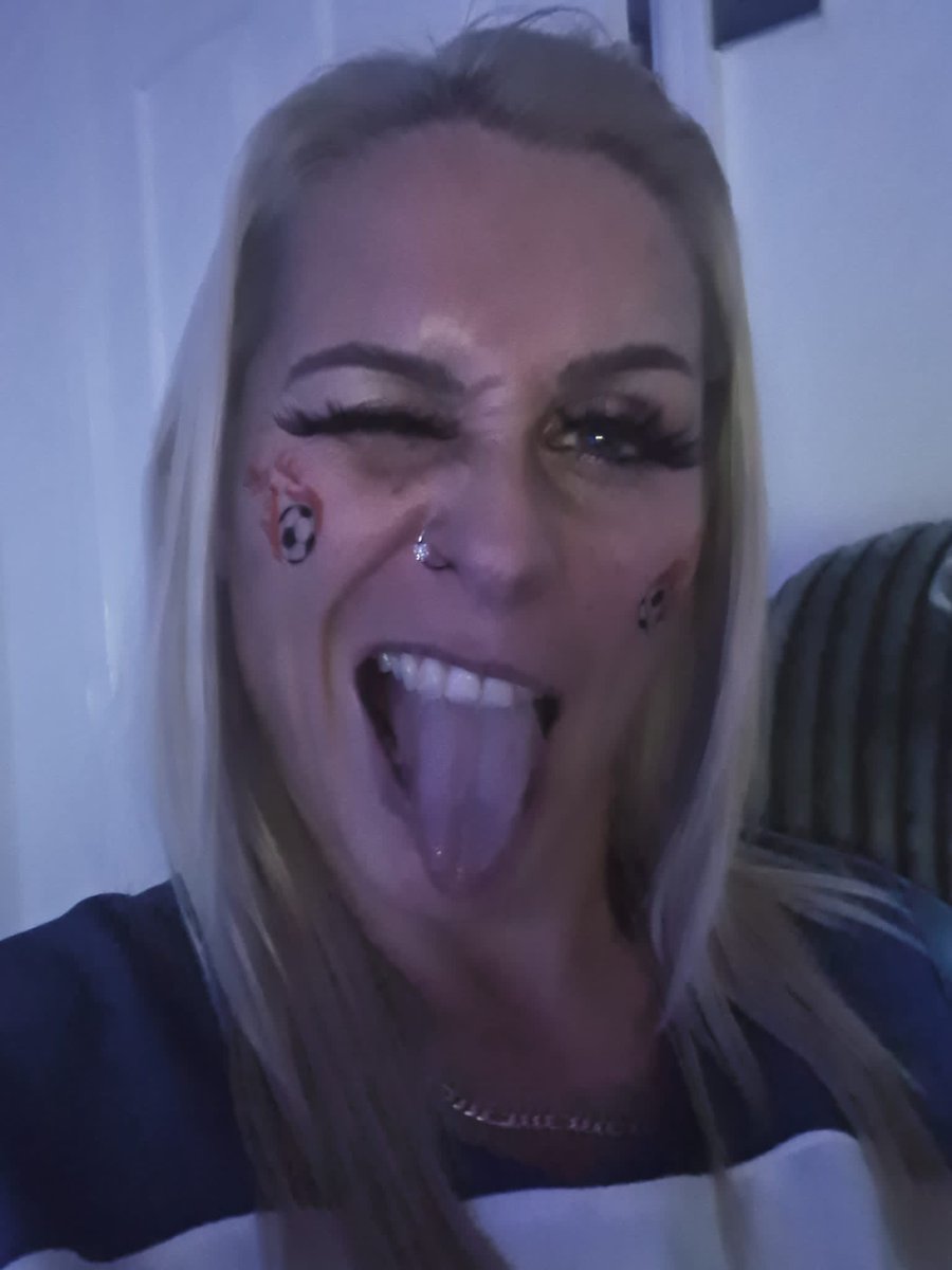 🇬🇧HOTWIFE ♠️BBC Queen & SWINGER🔞 on Twitter: "If your on my AdmireMe or