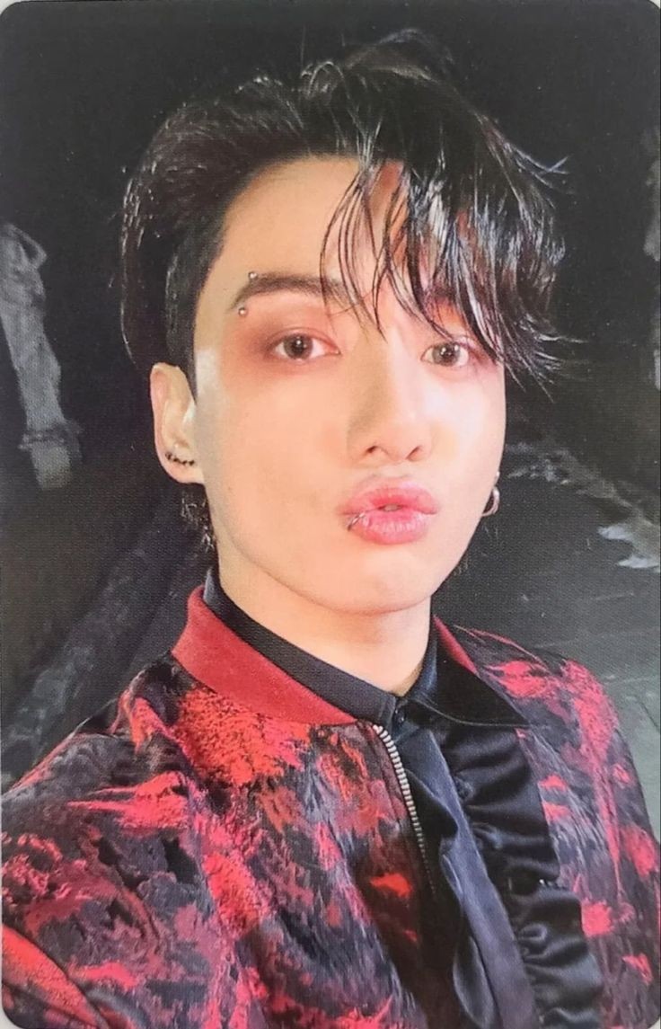 방탄 포토폴리오 정국 양도 받아요 !!
제시해주세요
편하게 디엠주세요! 
buy ✅

방탄소년단 방탄 BTS 남준 석진 윤기 호석 지민 태형 정국 포토북 지민포카 포토폴리오 남준포카 정국포카 포토카드 포카 포토세트 단체 포토북 photo folio photobook me myself time difference 석진포토북 석진포카