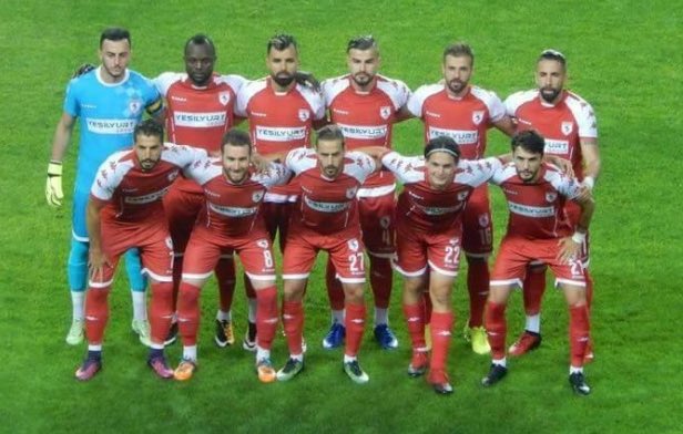 samsunsporarsiv's tweet photo. 2017-2018 Samsunspor 

Ayaktakiler: Furkan Köse, Emmanuel John Chibuike, Hasan Hatipoğlu, Abdulkerim Bardakçı, Kenan Karışık, Çağrı Ortakaya

Oturanlar: Erkam Reşmen, Halil İbrahim Pekşen, Ufuk Budak, Alperen Pak, Ramazan Övünç

#Samsun #Samsunspor https://t.co/tWWzqNbv0b
