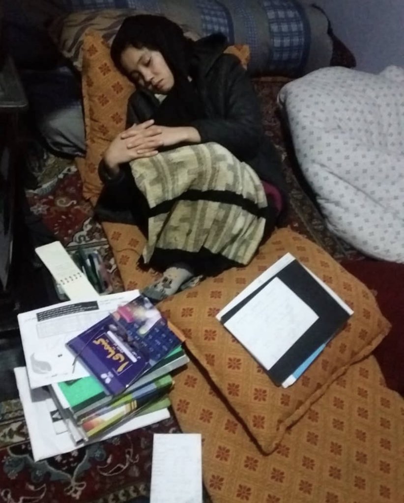 Zaarin_Azra's tweet photo. ای تاریخ ما را به یاد داشته باش!

هاجر💔
#StopHazaraGenocide https://t.co/wxDcYSonz4