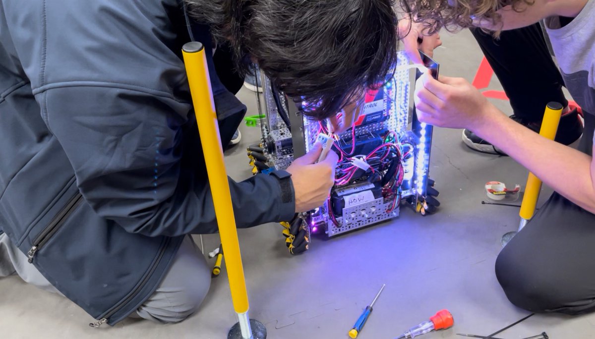 HowRobotics's tweet image. Our Sprint 7 iteration highlights video is now out on our YouTube channel!

Link: youtu.be/iBURIDolVEg 
-
-
#FTC #PowerPlay #Robots #Robot #Robotics #FYP #foryoupage #YouTube #NewVideo #technology #learning #design #STEM