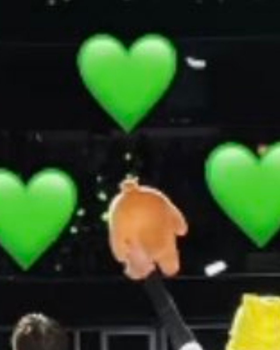 haechan_ah06's tweet photo. NCT 127's insta account include 💚 on a bear Taeyong hyung holding 🥺
#HAECHAN #해찬 #NCT해찬 #taehyuck https://t.co/6xkWEM6Ln7