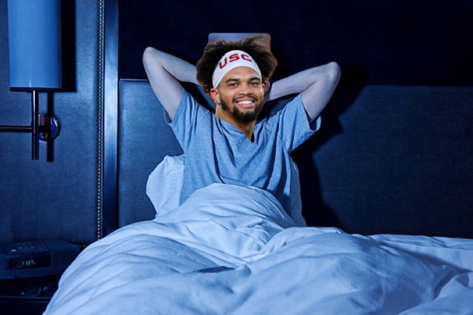 UGASPIKESQUAD's tweet photo. Let’s check in on what the players who finished above Stetson in Heisman voting were doing while he was scoring 6TDs in 3 quarters of the natty https://t.co/6QrUibFn5X