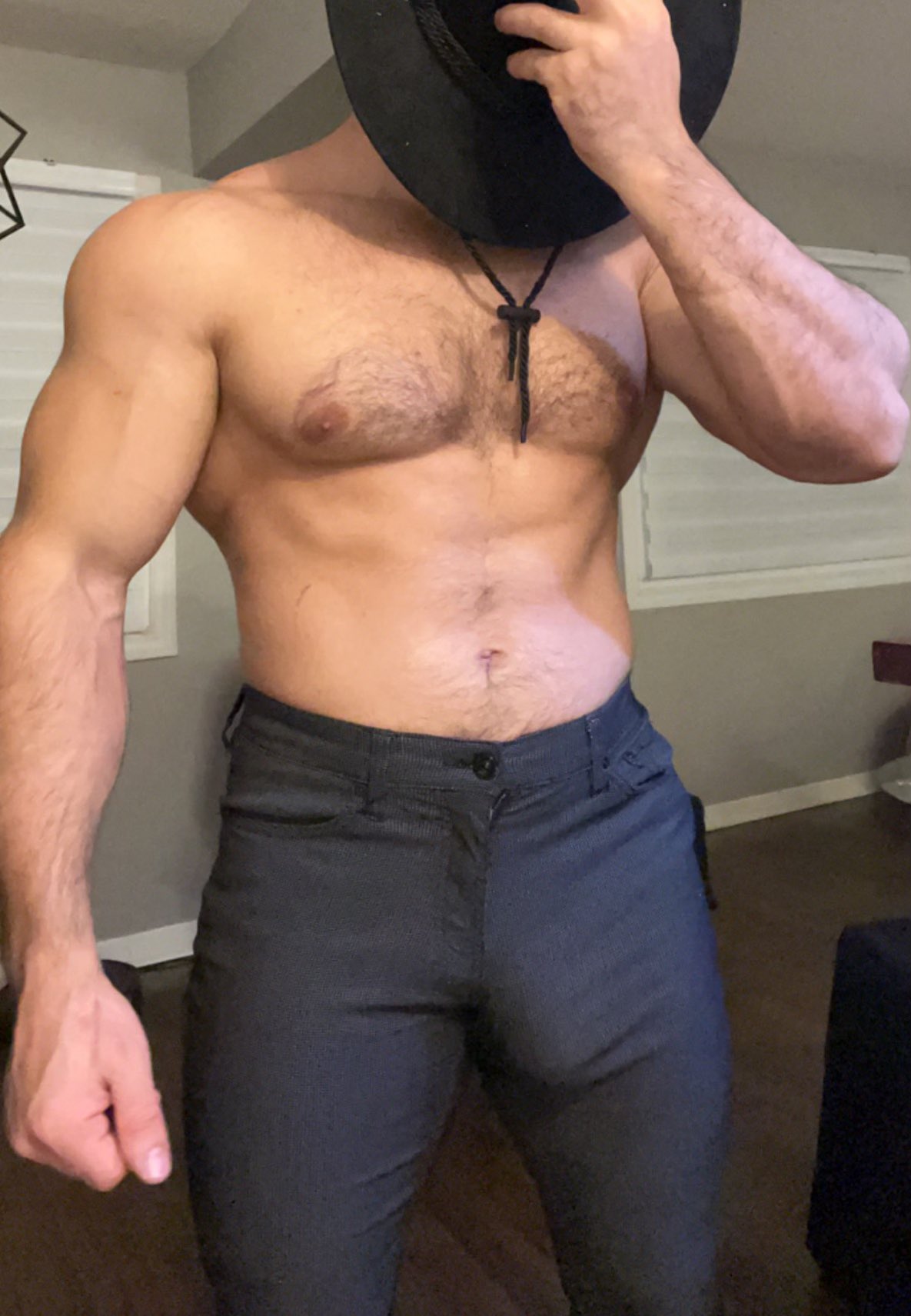 FmFuzRlXoAII16a.jpg:large