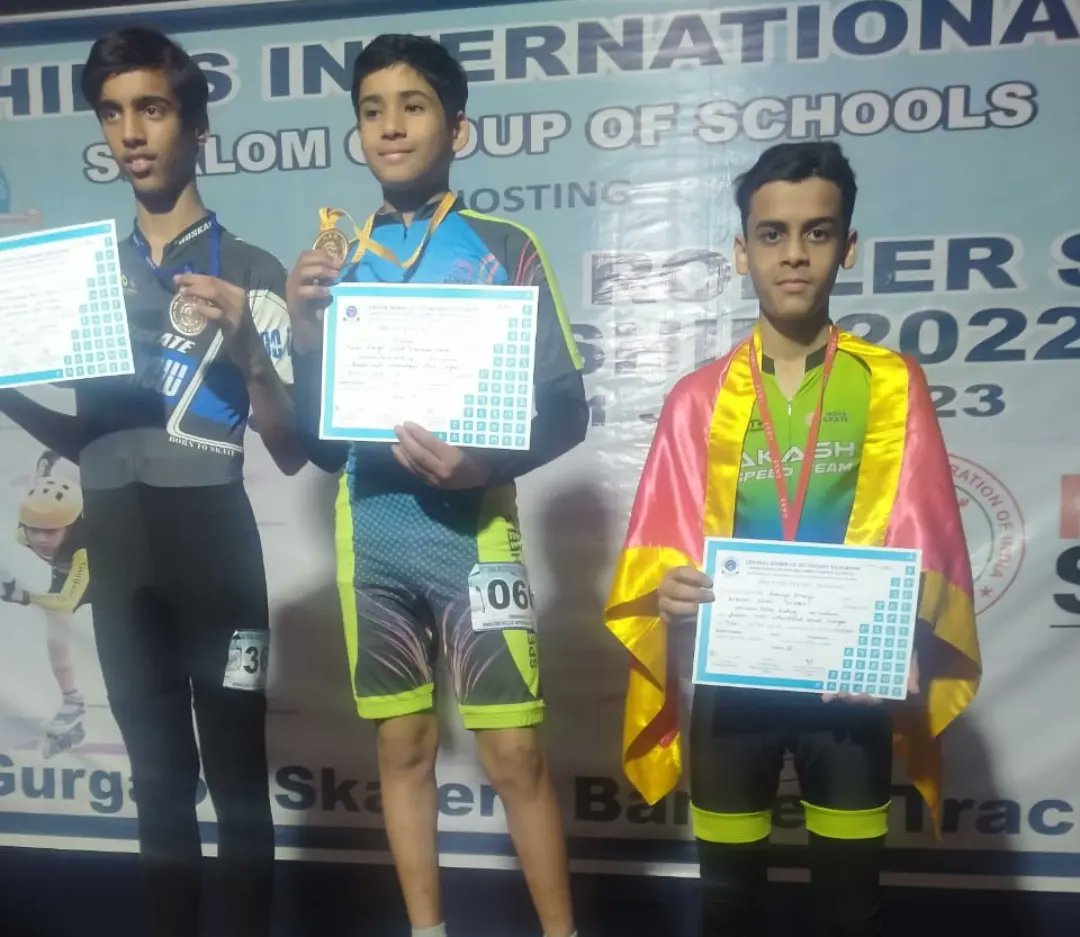 SLahartara's tweet photo. We feel absolutely #proud to share that Sunbeam Lahartara's Shaurya Dehariya has won a BRONZE Medal in *the CBSE National Skating Championship* in 300m quad race U-12 boys organised by Shalom Hills International School Gurgaon, Haryana.

Congratulations Champ!
#CBSENationals https://t.co/Y3QVjHax9b