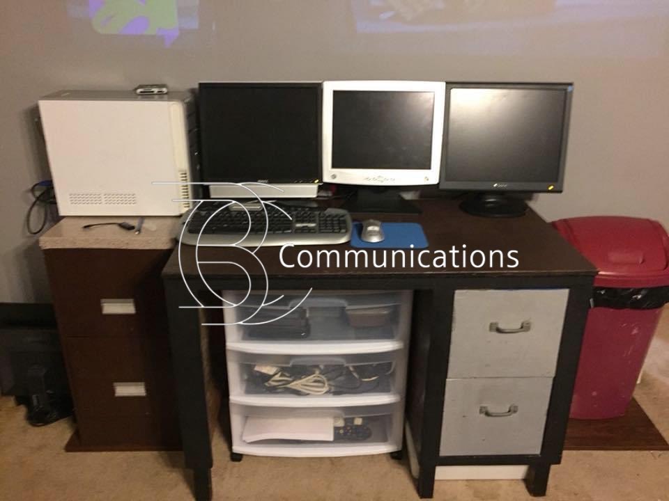 BalancedControl's tweet image. Hey everyone it’s @BillCarmical 
a day short but still standing tall. 

Happy anniversary to my company that i single handedly built in 10th grade. 

Here’s some flashbacks to my 
very first logo and first tech desk. 
 
To Everyone that has and still 
Supports. 
Thank You!❤️