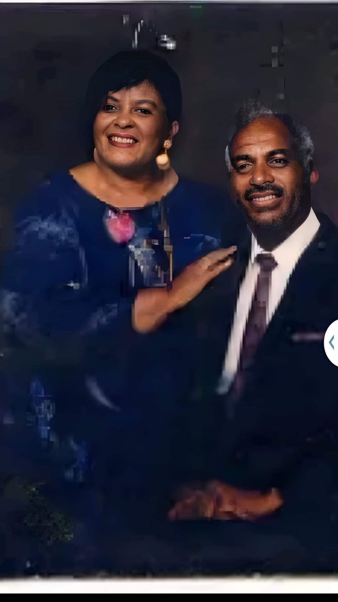 AvaJacques2's tweet photo. Loving and Missing Mom and Dad!! https://t.co/qchIACwuoc