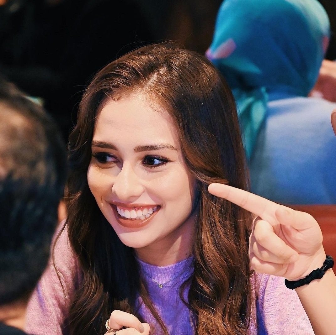 RubiahIbrahim5's tweet photo. Melur💜
#MelurUntukFirdausSeason2 
#AnnaJoling
#Meerqeen https://t.co/WVUMPGPqqV