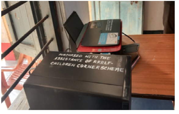 Visited Daronda Palli Unnayan Samiti, Birbhum, West, W.B established in 1975, a beneficiary library of @RrrlfKolkata under the library advocacy program.
@Mugdhareads
@secycultureGOI
@kishanreddybjp
@MinOfCultureGoI
@arjunrammeghwal

#BooksforAll
#LibrariesforAll
#AmritMahotsav