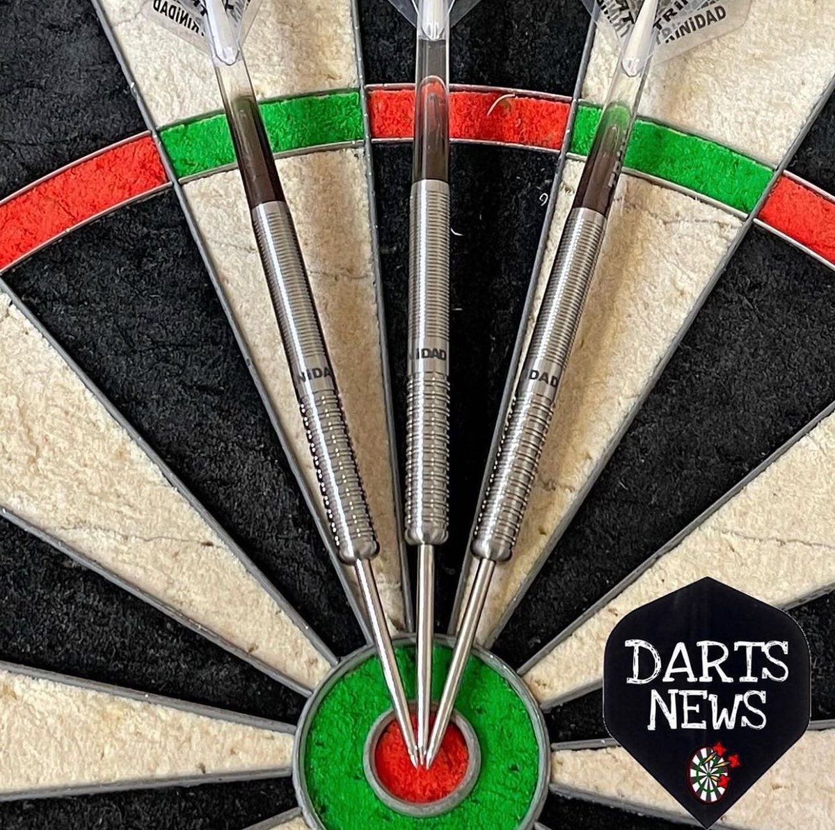 dartsnewsstats's tweet image. 🎯 LAST CHANCE TO ENTER OUR FREE DARTS GIVEAWAY 🎯
⠀
Want to be in the chance of winning a brand new set of Jose de Sousa darts? 

Simply..
⠀
1️⃣ FOLLOW us @DartsNewsInfo ✅
2️⃣ RT this post ✅
3️⃣ TAG a mate in the comments ✅

Winner announced this evening! 
⠀
Good luck! 👍