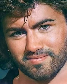 ⭐️💕💕I hope you all have a wonderful Wednesday. I miss George soooo much. Happy New Year Lovelies.