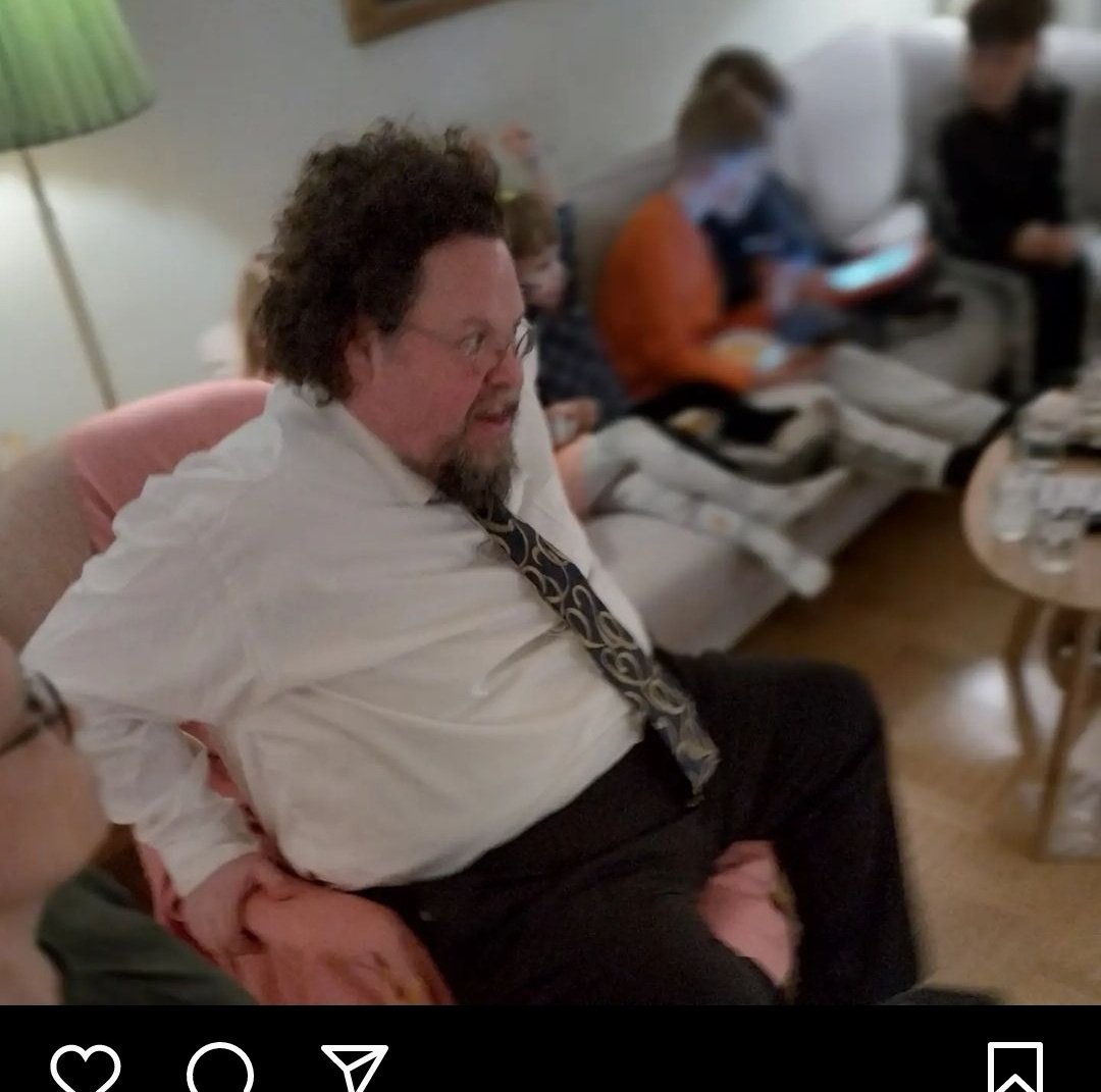 Totte tunnlade dig på träning 😉. 

Astrit Ajdarevic: