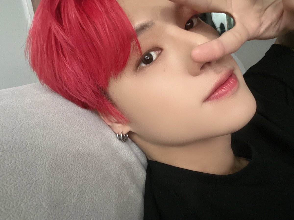 ATEEZVVY's tweet photo. The weather is cold these days, I can't help. So have some pictures of mine to warm you up. May it helps y'all, TINYs. https://t.co/u48hduGKjj