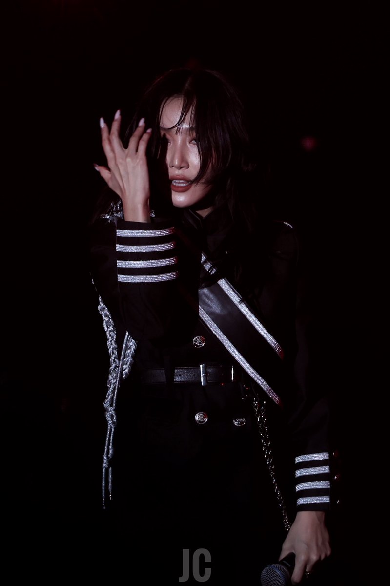 YNChau_'s tweet image. 2023.01.08 MMM World Tour [MY CON] HONG KONG
#Hwasa #안혜진 #MAMAMOO #마마무